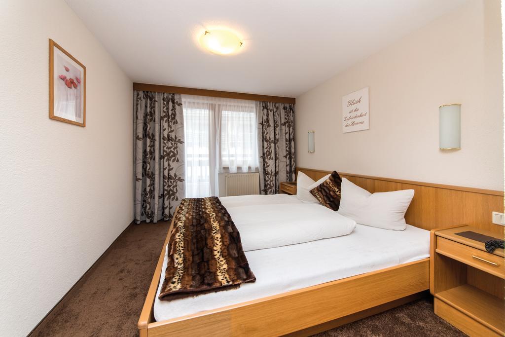 Hotel Idhof Ишгль Экстерьер фото