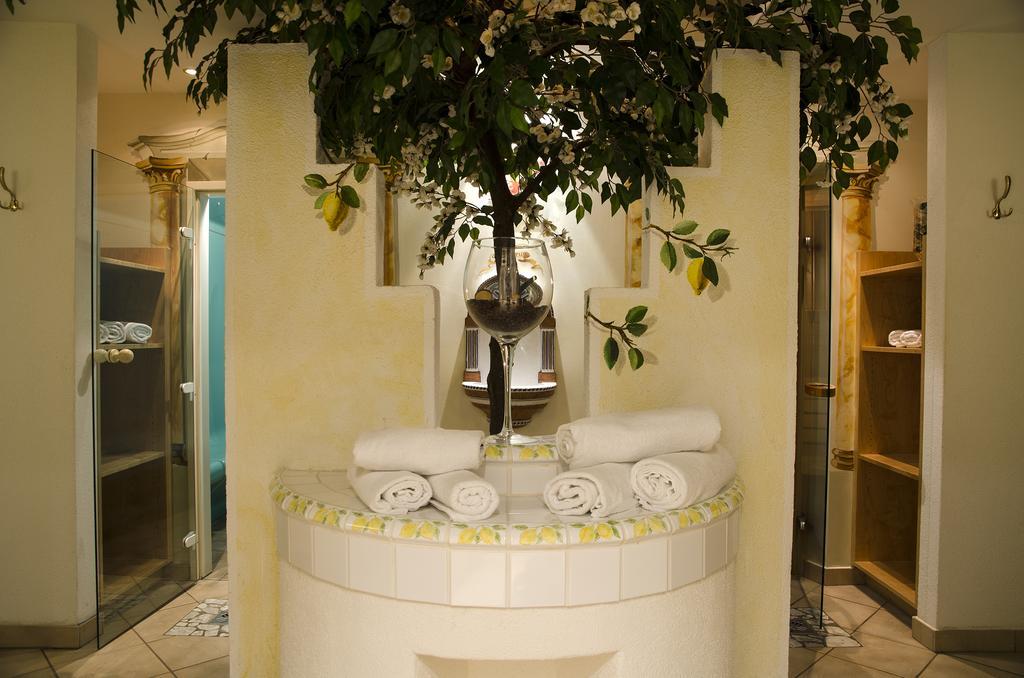 Hotel Idhof Ишгль Экстерьер фото